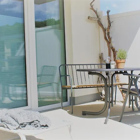 Ostsee Wellenreiter Holiday home *